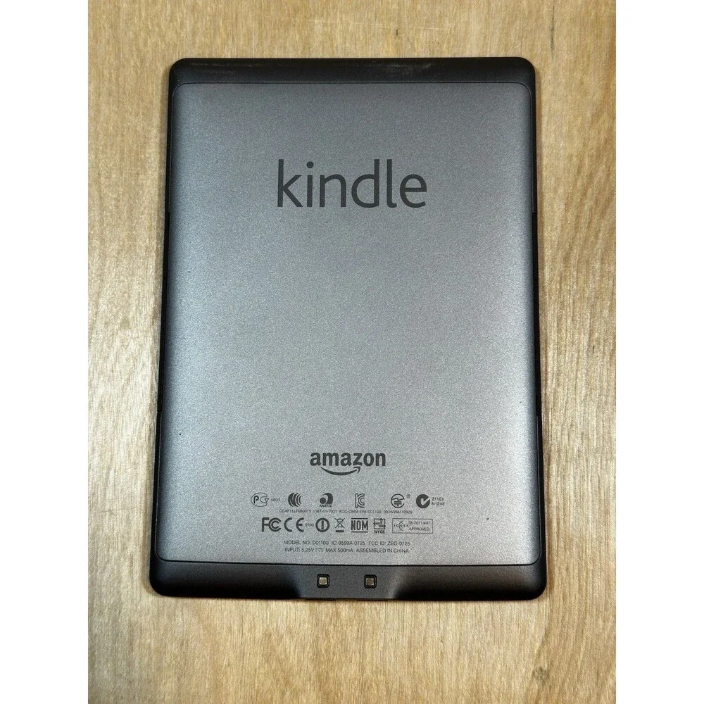 Amazon Kindle (4th Gen.) D01100 - 2GB - Wi-Fi - 6